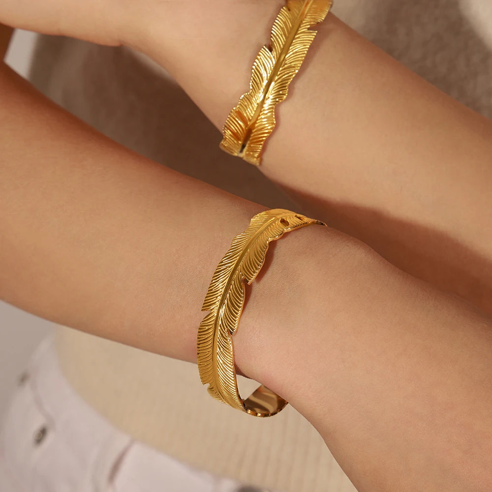 Dubai Gold Color Cuff Bracelets Rings For Women Stainless Steel Feather Shape Charm Wristband Gold Color Women Jewelry Sets