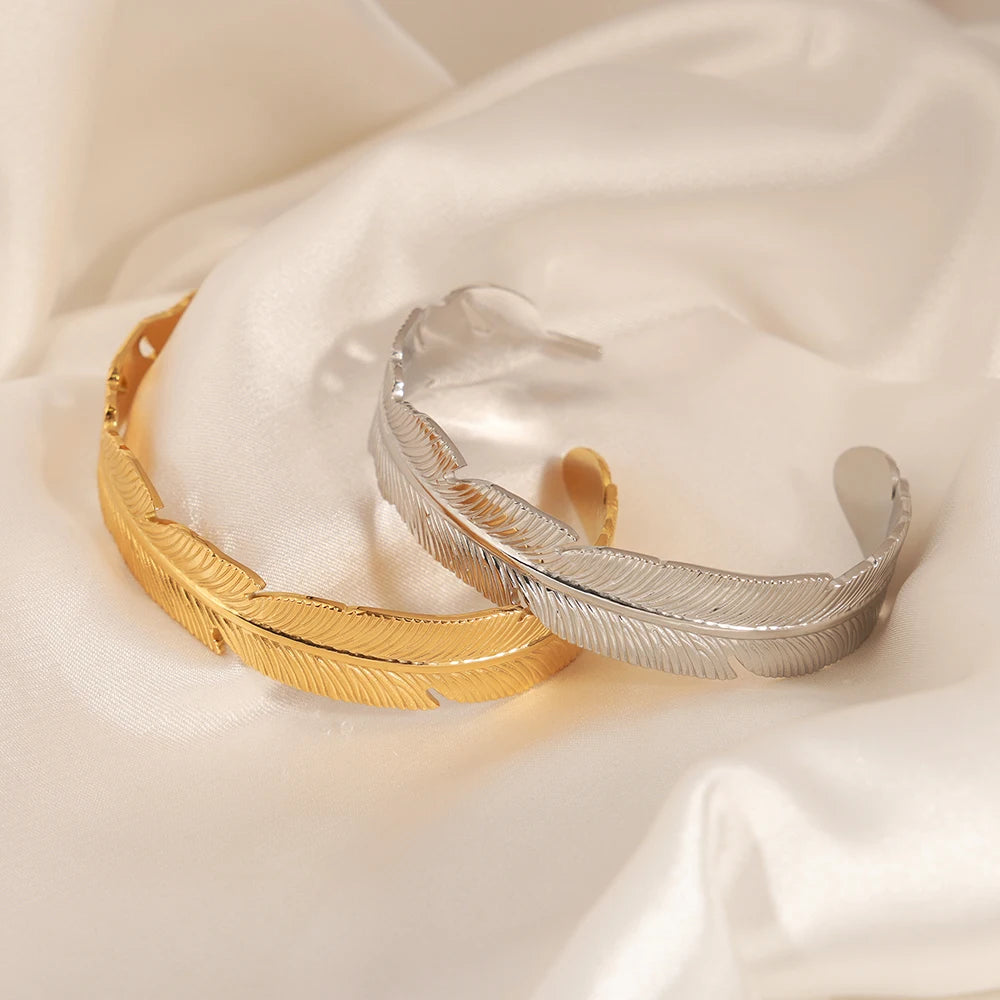 Dubai Gold Color Cuff Bracelets Rings For Women Stainless Steel Feather Shape Charm Wristband Gold Color Women Jewelry Sets